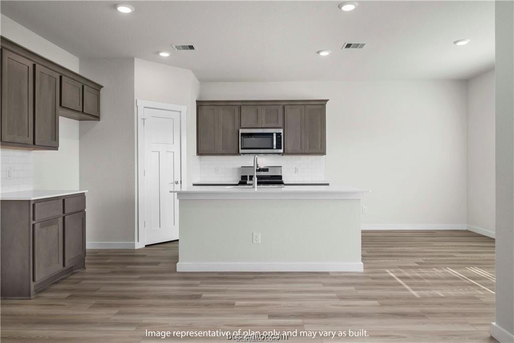 975 Lady Bird Ln - Photo 3 of 19