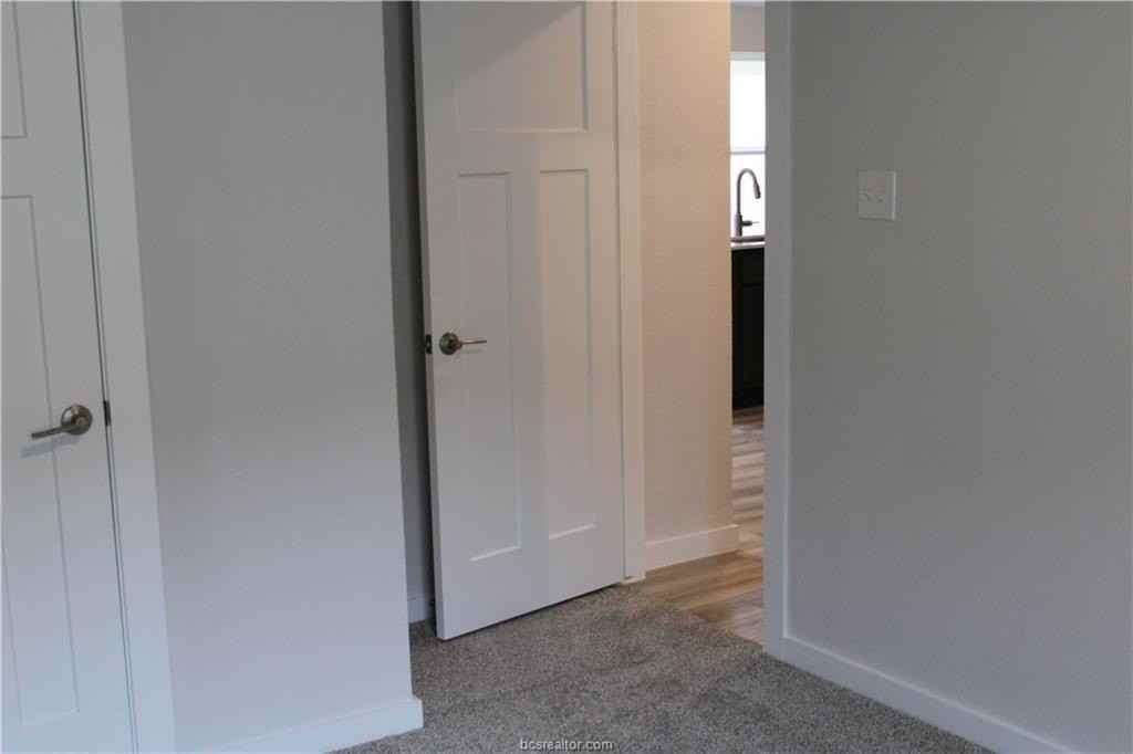 927 Lady Bird Ln - Photo 7 of 14