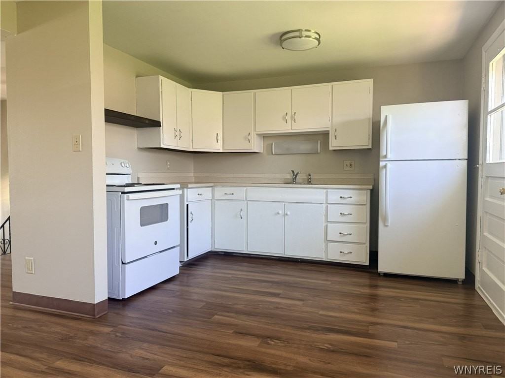 3365 Mckinley Pkwy - Photo 4 of 9