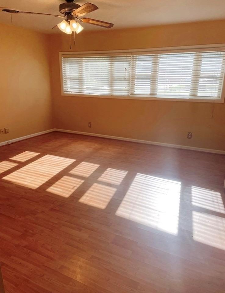 5941 Reed Ave - Photo 3 of 16