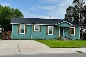featured image of 3562 Topeka St