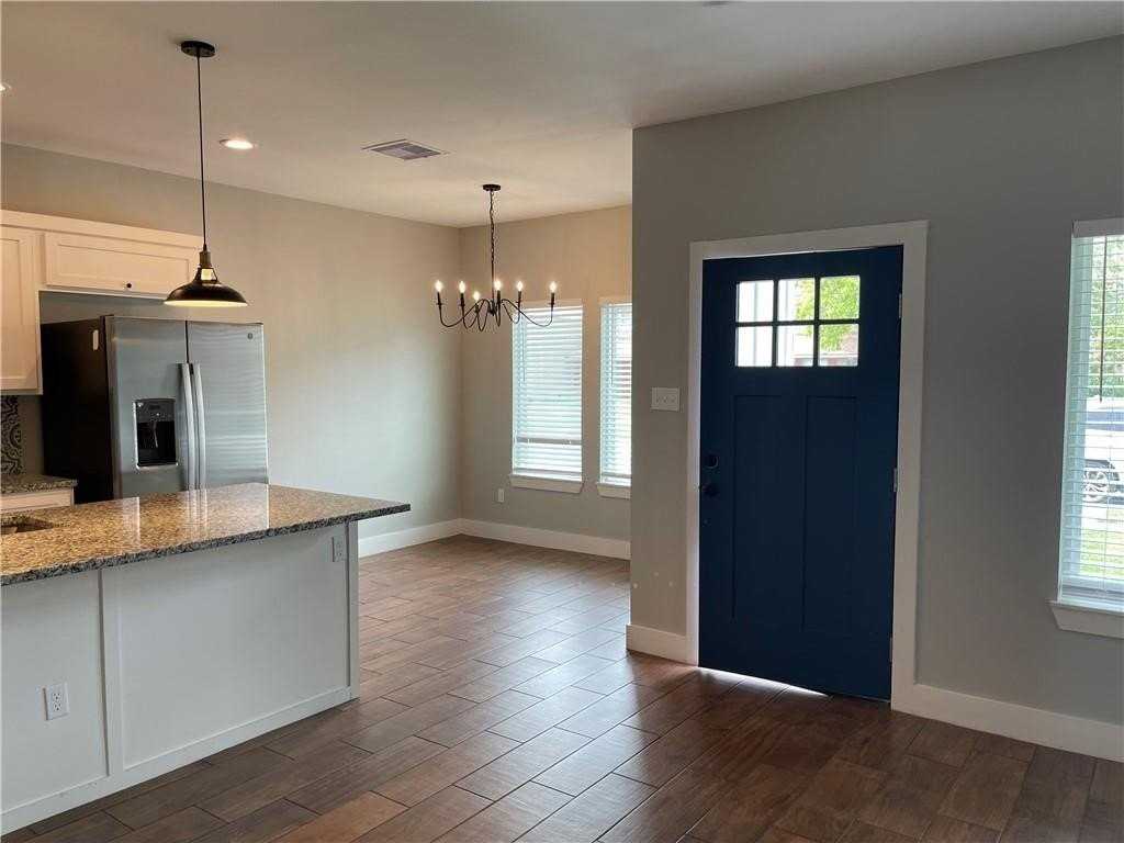 4205 Walnut Hills Dr #B - Photo 3 of 12