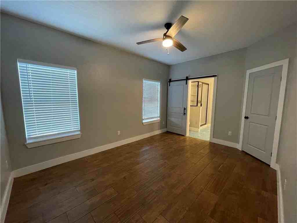 4205 Walnut Hills Dr #B - Photo 7 of 12