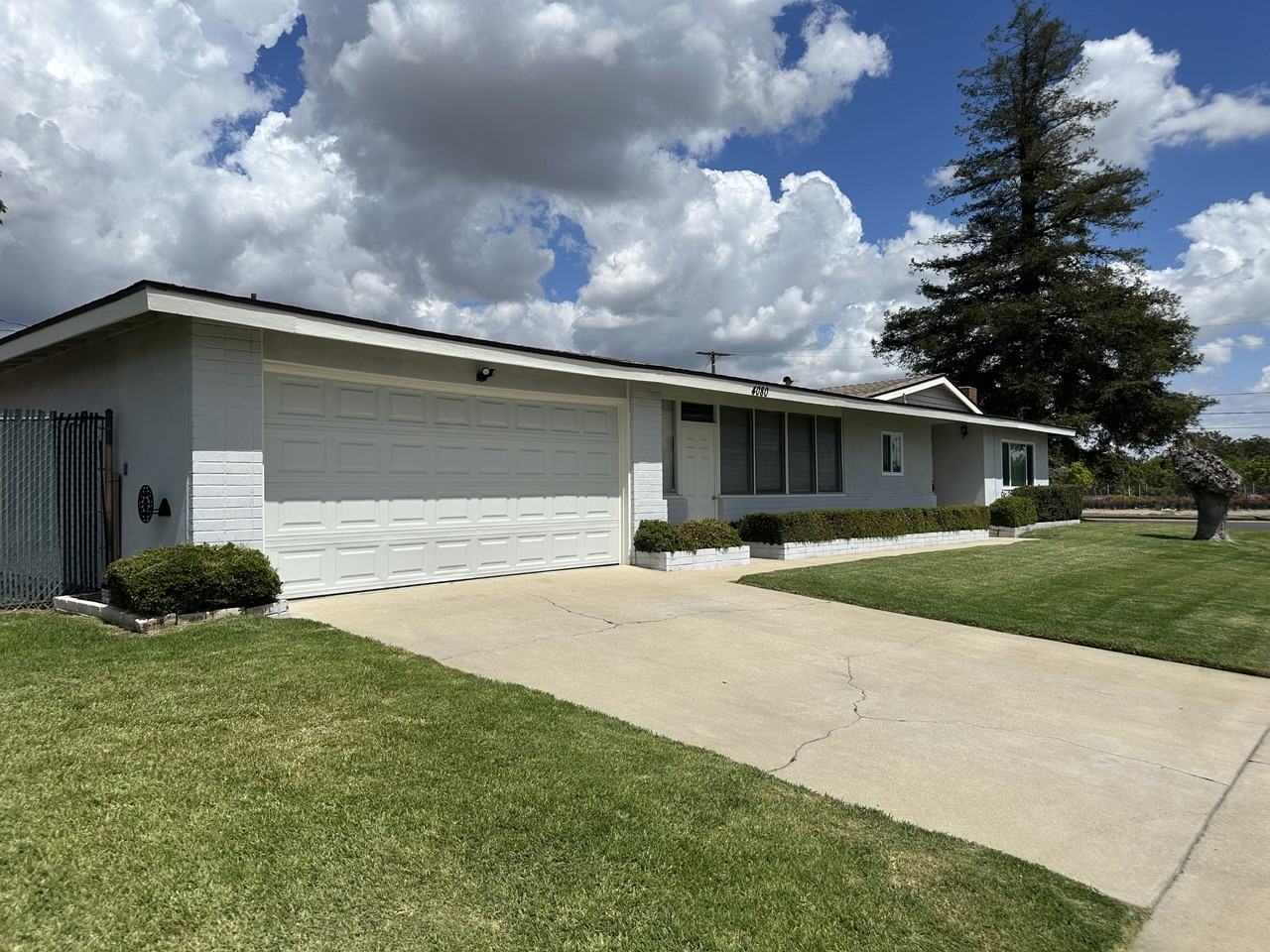 4080 Locust St #1 - Photo 3 of 25