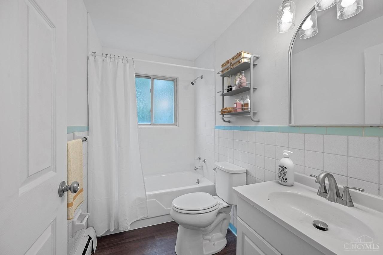 204 N East St #1 - Photo 7 of 8