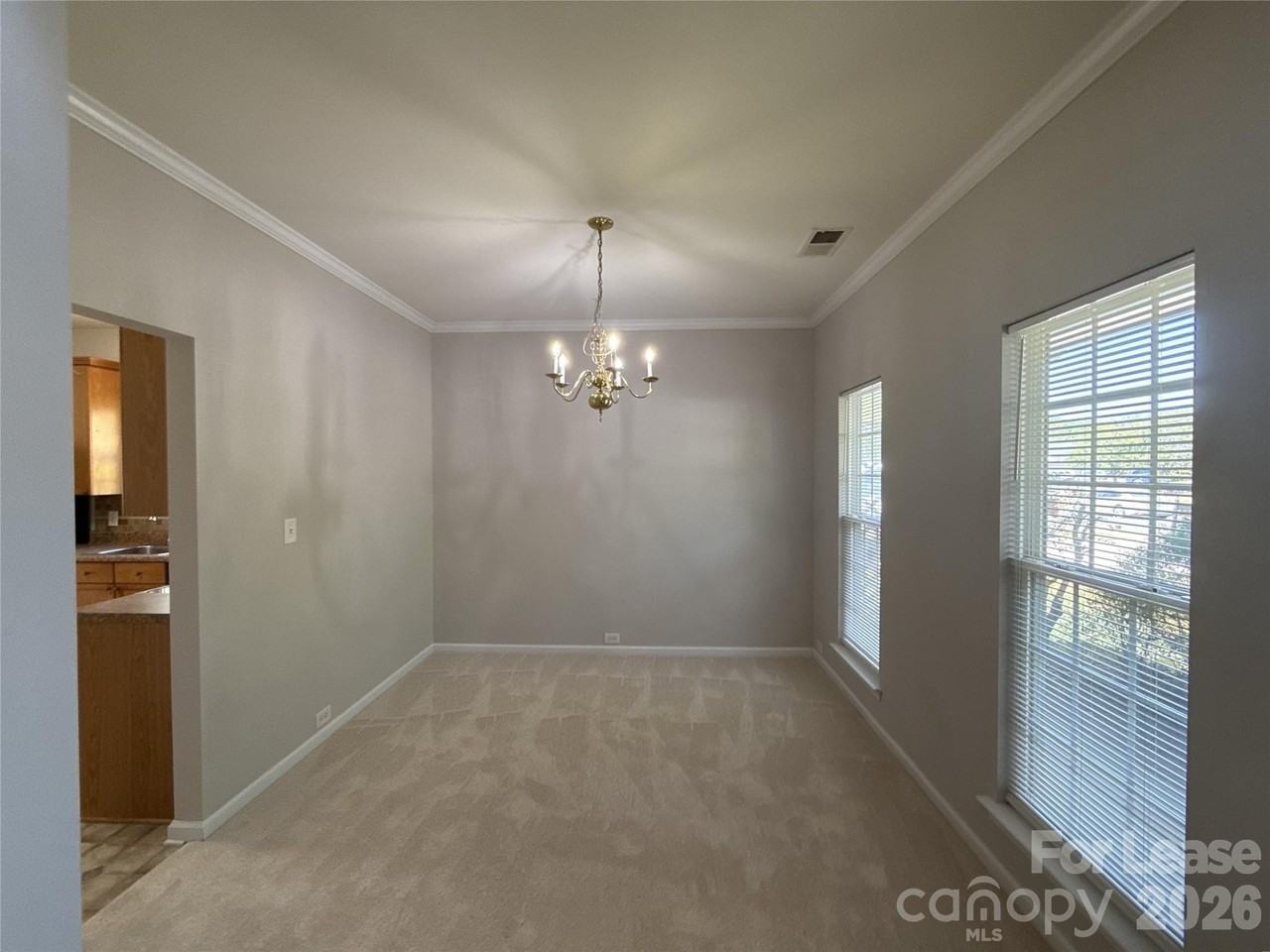 2140 Pineapple Ct - Photo 2 of 19