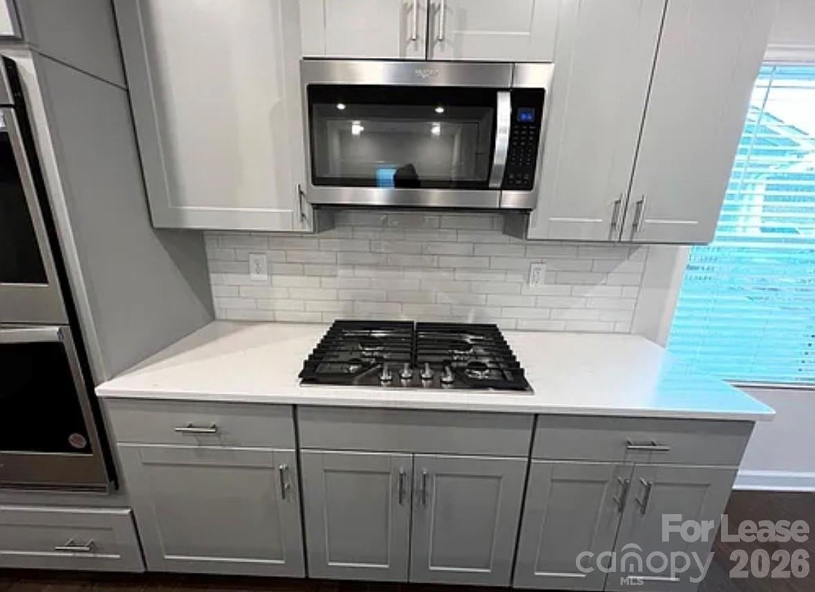 826 Windage Way - Photo 6 of 32