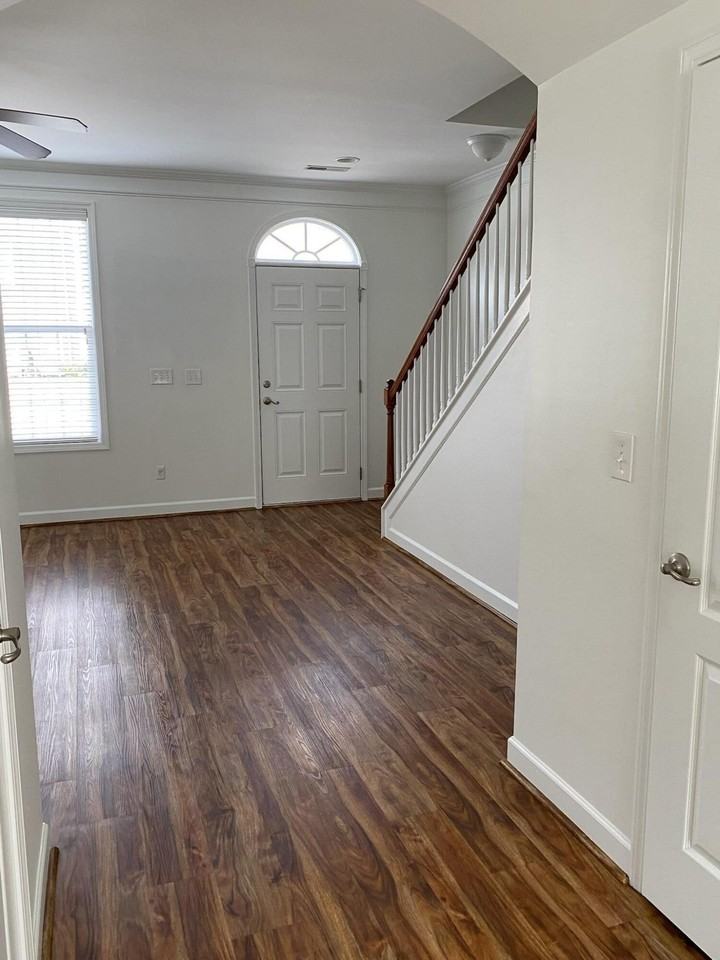 766 Certificate Ct - Photo 6 of 12