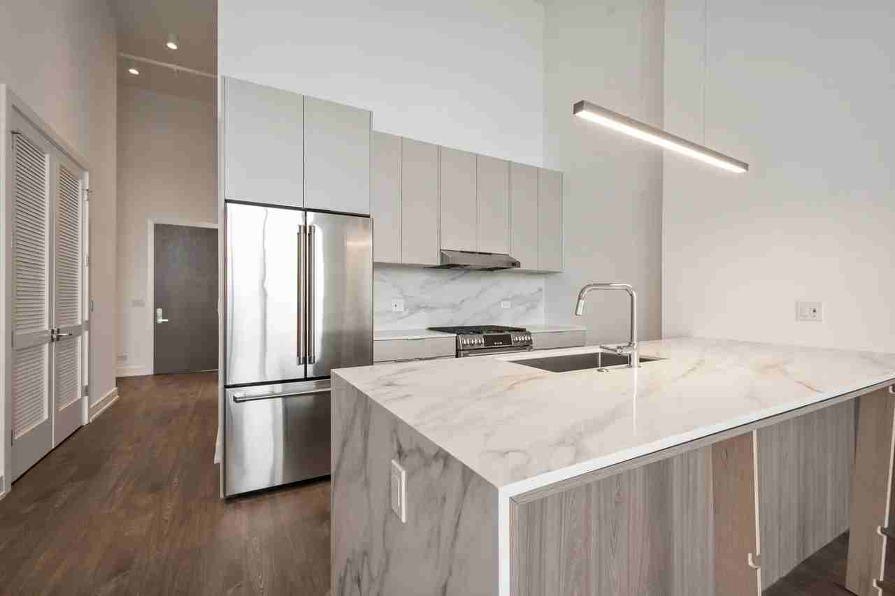 728 Waukegan Rd #206 - Photo 5 of 19