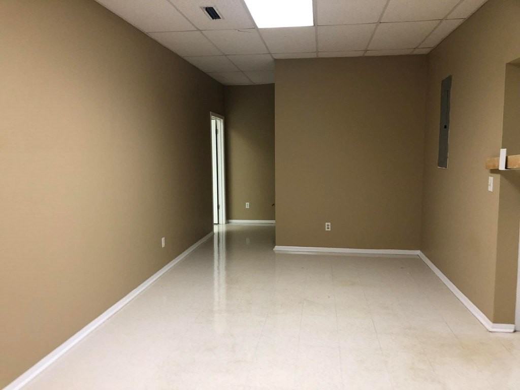 1934 Wise Dr - Photo 2 of 8