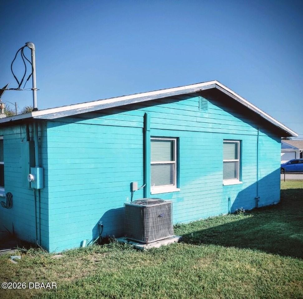 27 Ocean Shore Dr - Photo 7 of 10