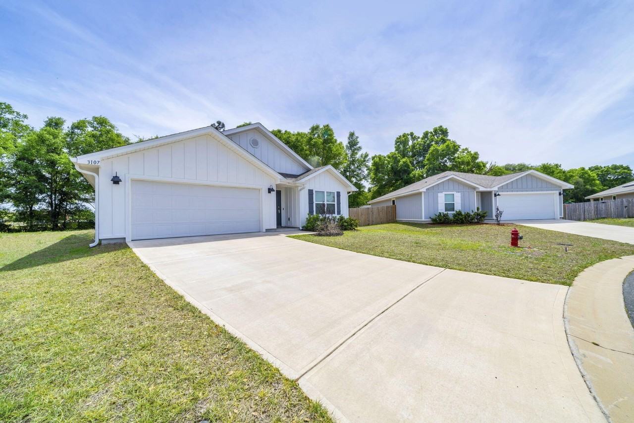 3107 Tricia Cir - Photo 2 of 34