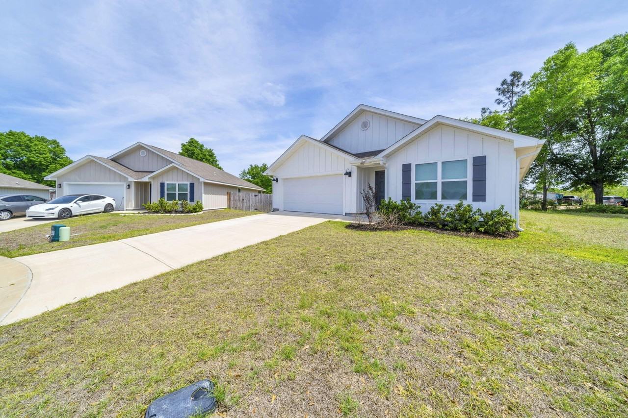 3107 Tricia Cir - Photo 3 of 34