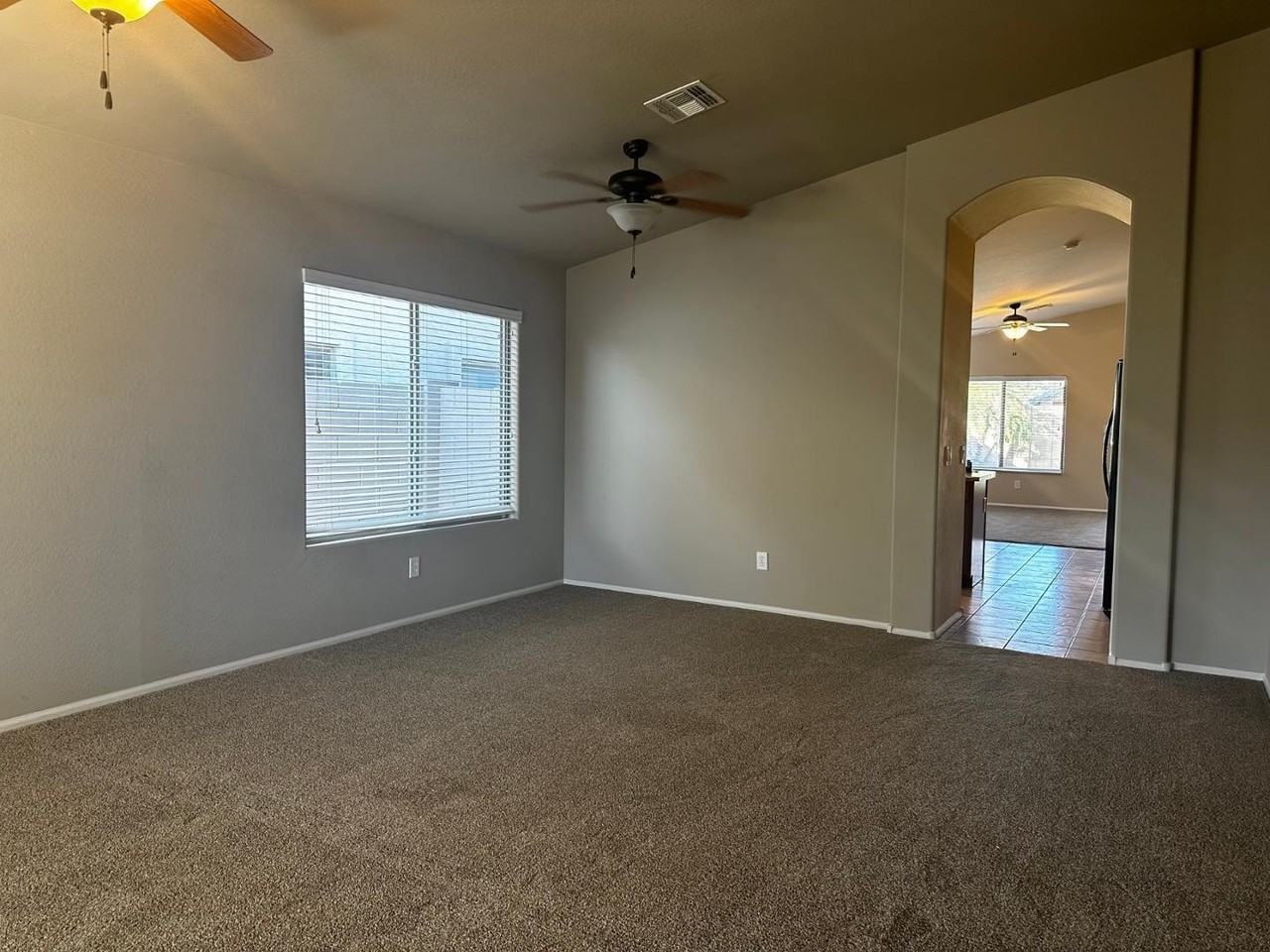 1672 W Paisley Dr - Photo 6 of 11