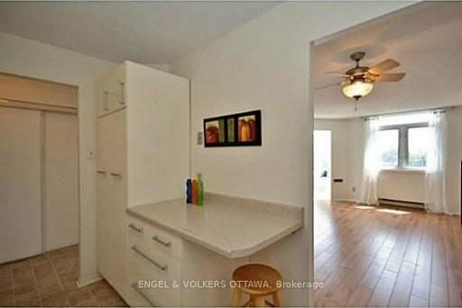 1025 The Conservatory - Photo 6 of 23