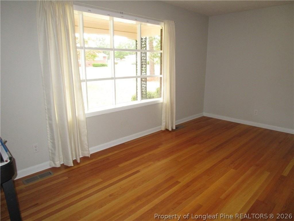 2516 Cumberland Rd - Photo 3 of 20