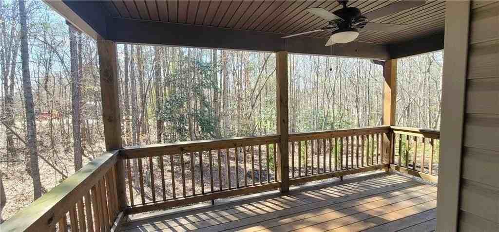 123 Ridgecrest Ct - Photo 2 of 34