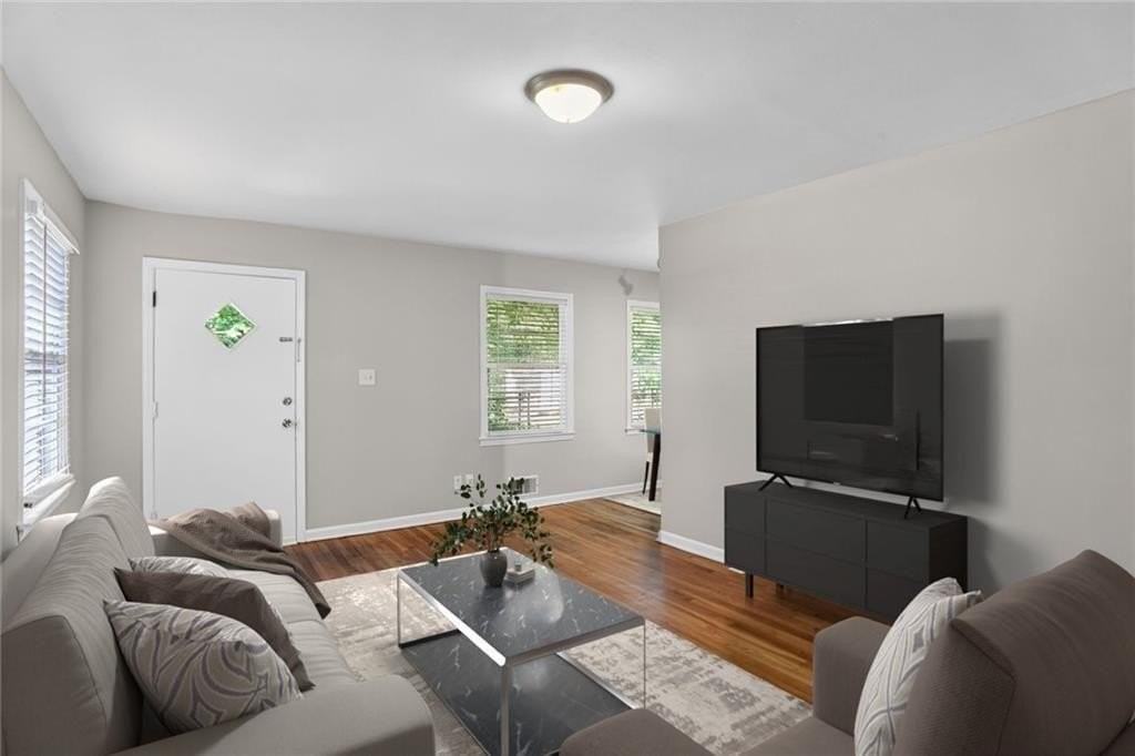 3086 Caldwell Rd Ne - Photo 4 of 11