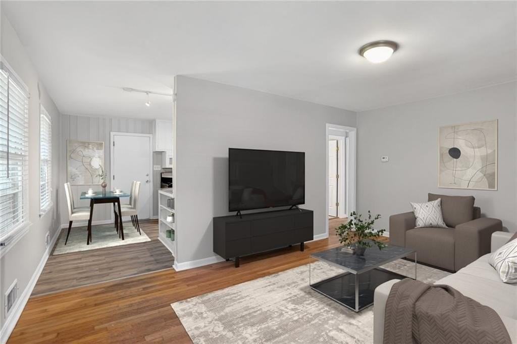 3086 Caldwell Rd Ne - Photo 5 of 11