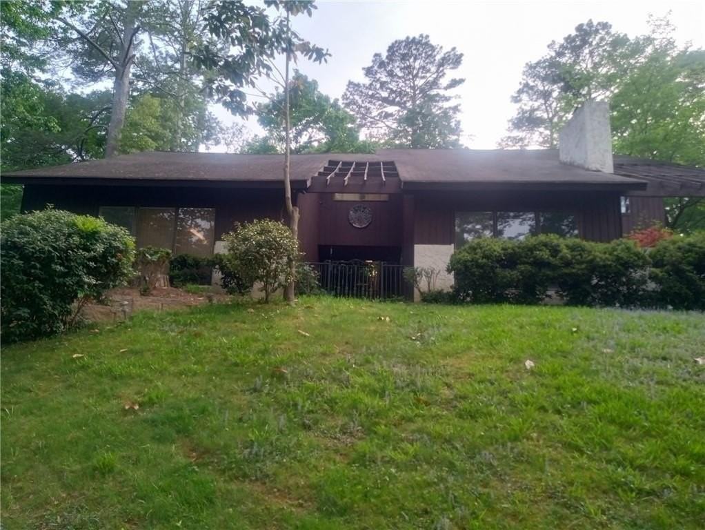 1145 Northshore Dr - Photo 2 of 8