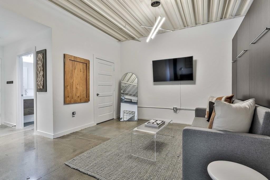 675 Greenwood Ave Ne #122 - Photo 7 of 47