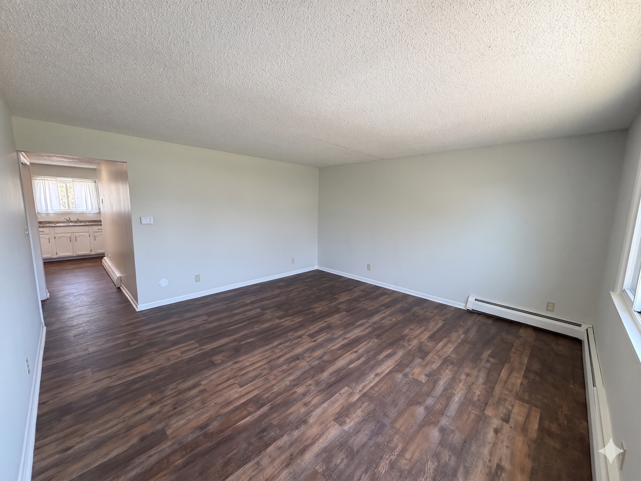 941 Tonawanda Street - 933 UPPER #933UPPER - Photo 5 of 5