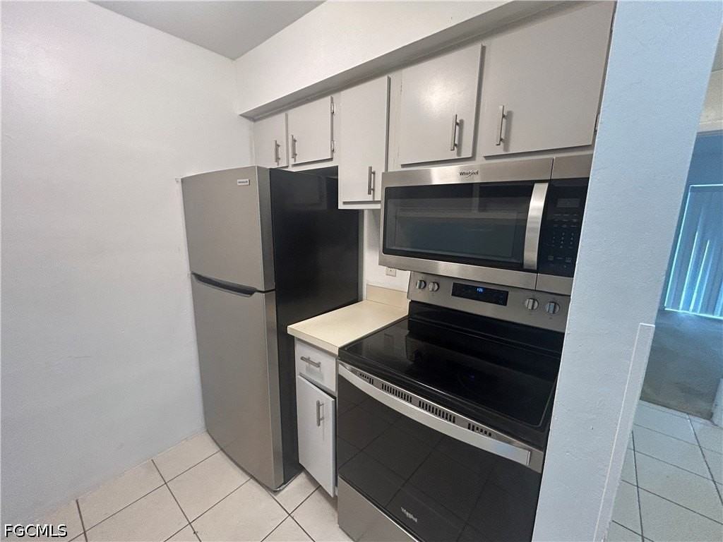 1228 Se 24th Ave - Photo 5 of 21
