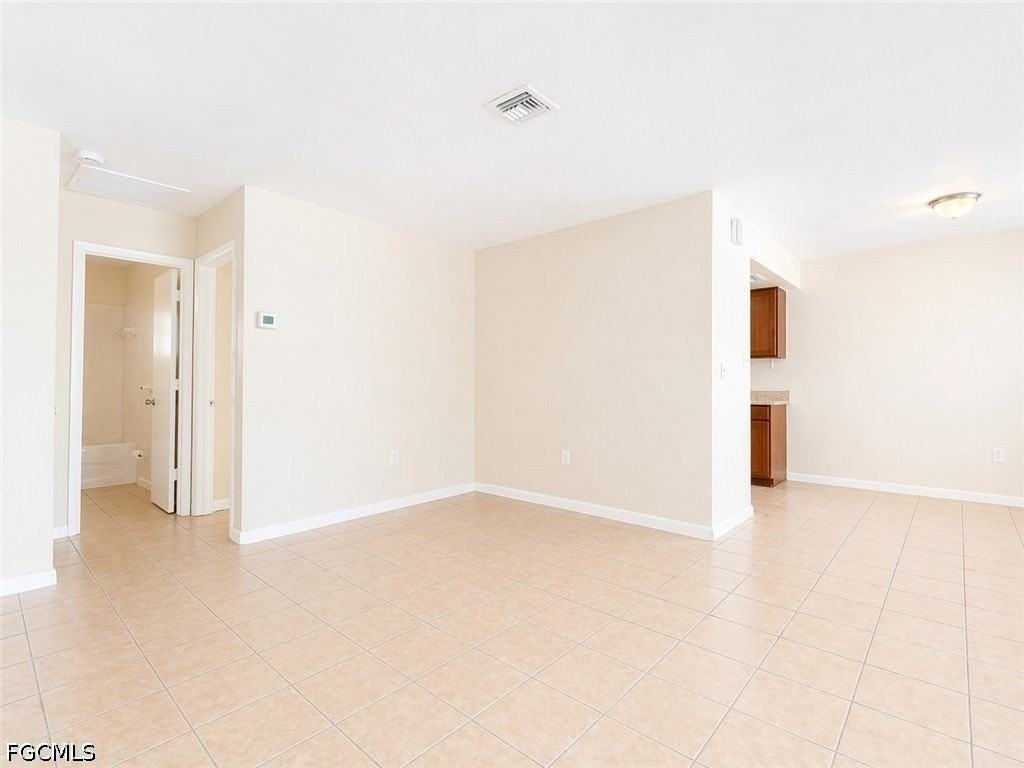 2105 Canal St #3 - Photo 2 of 8