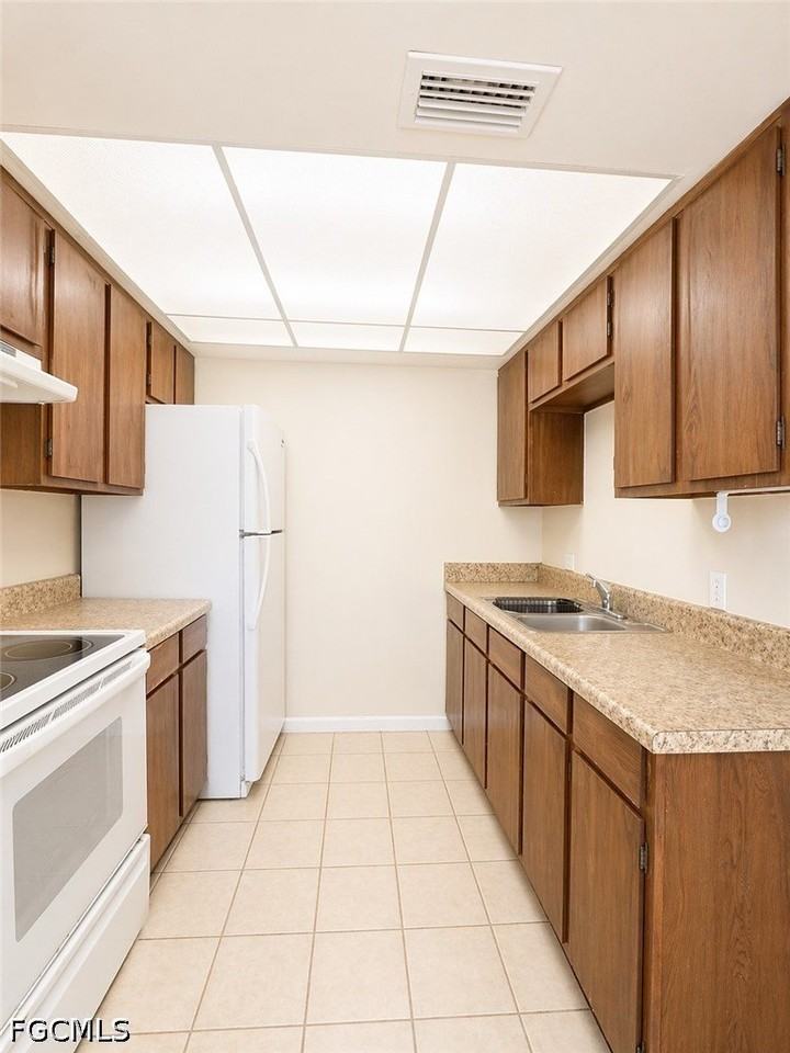 2105 Canal St #3 - Photo 4 of 8