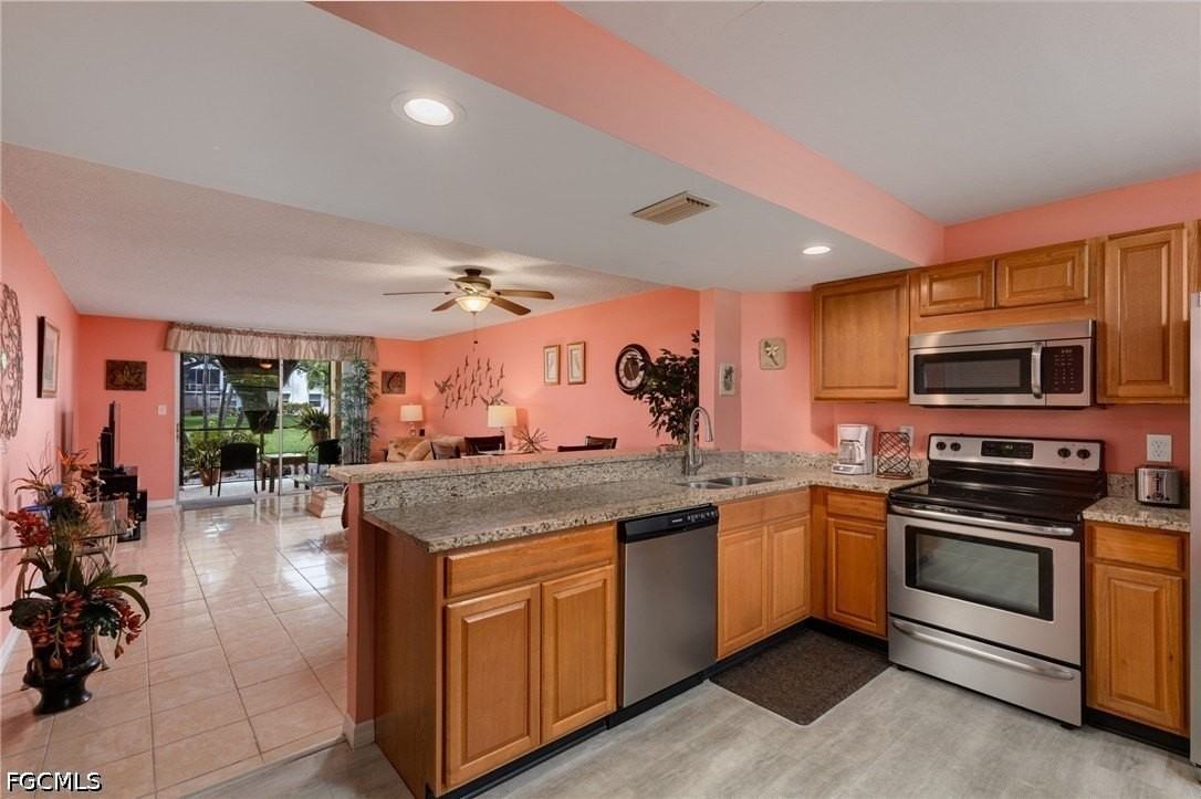 5959 Winkler Rd #103 - Photo 6 of 24