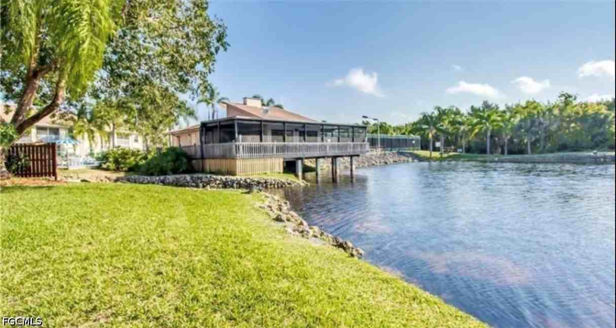 15610 Crystal Lake Dr #101 - Photo 3 of 10