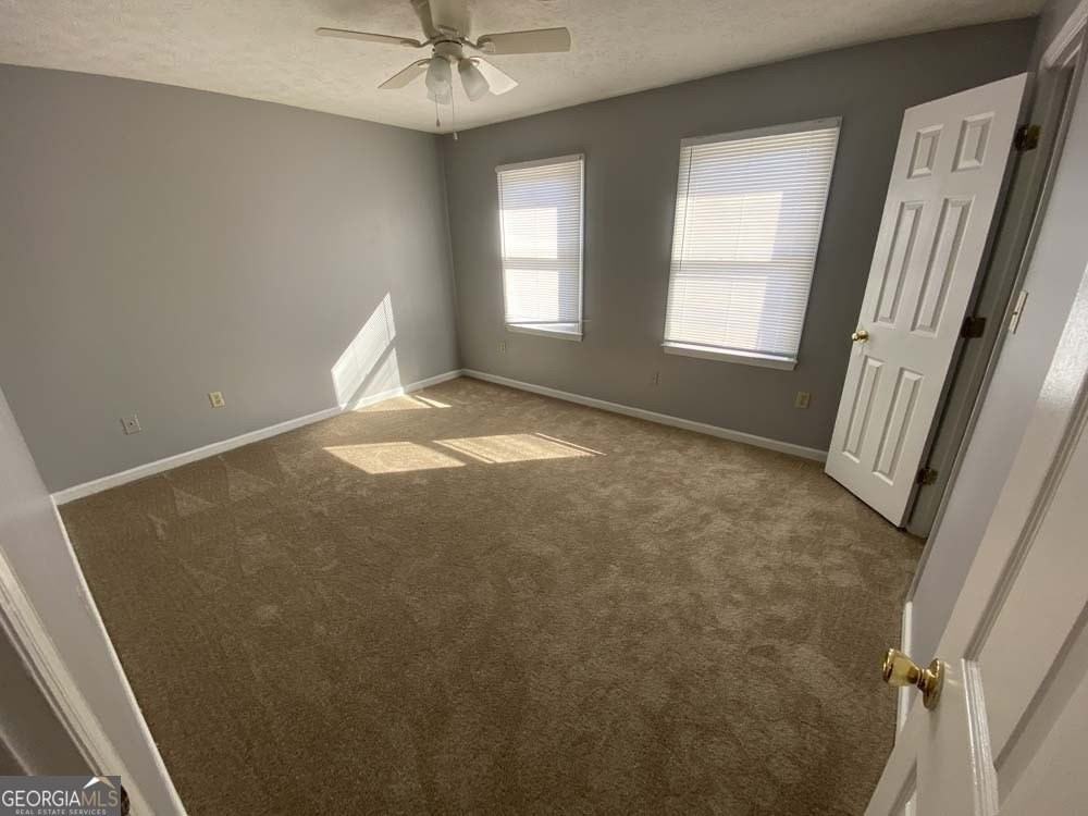 180 Berlin Ct - Photo 6 of 10