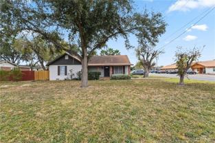 700 E Sam Houston Blvd - Photo 1 of 1