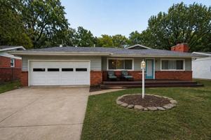 featured image of 2422 S Kickapoo Ave