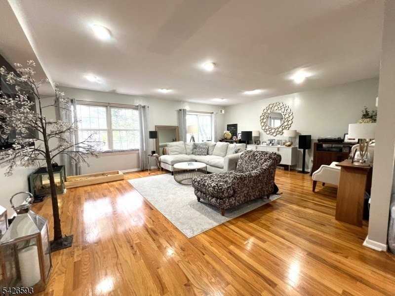 100 Glen Ridge Ave #11 - Photo 5 of 15