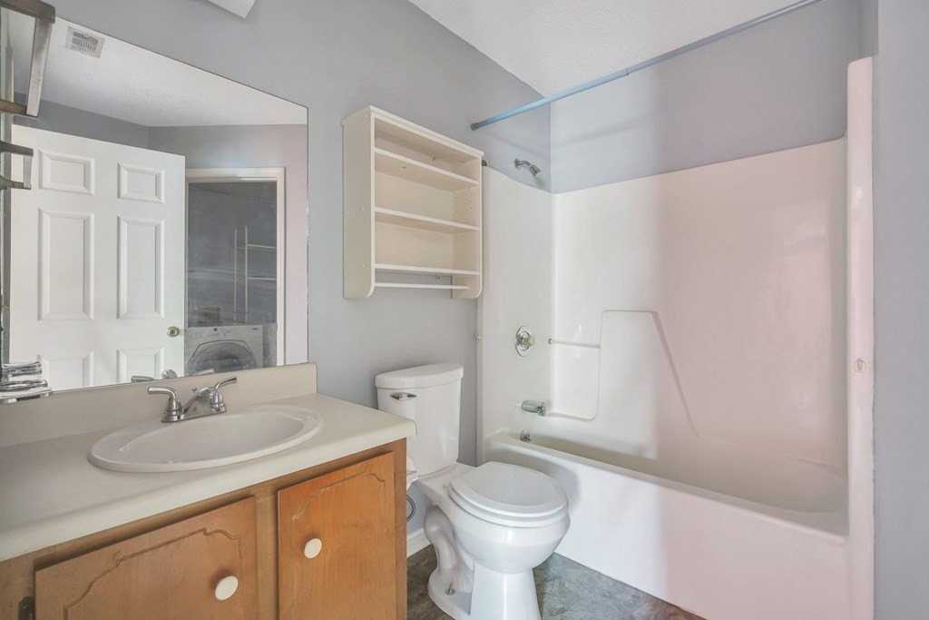 1109 Tomahawk Trl - Photo 5 of 17