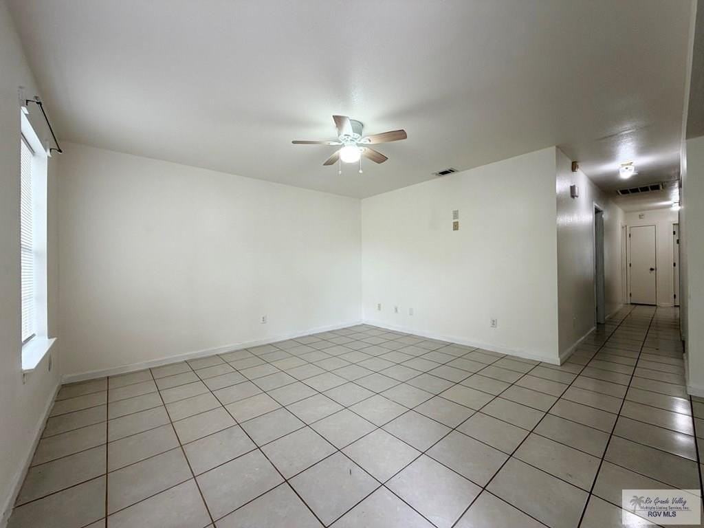 1462 Julissa - Photo 4 of 15