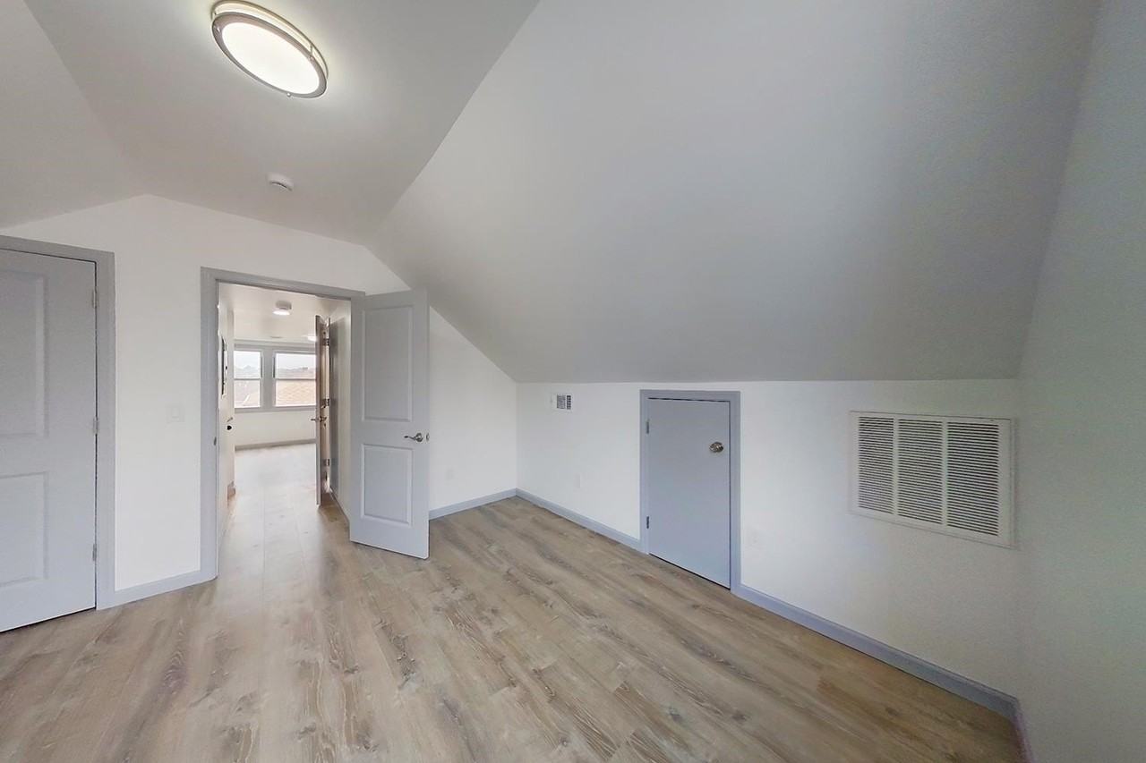 170 Sunset Ave - Photo 7 of 13