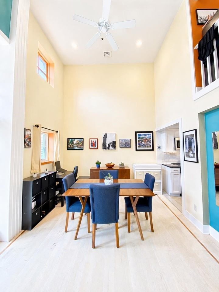 219 Bloomfield St #B3 - Photo 2 of 17