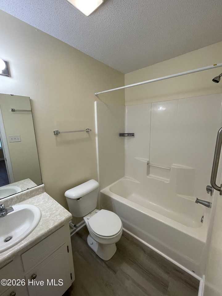 119 Jerrett Ln - Photo 2 of 23