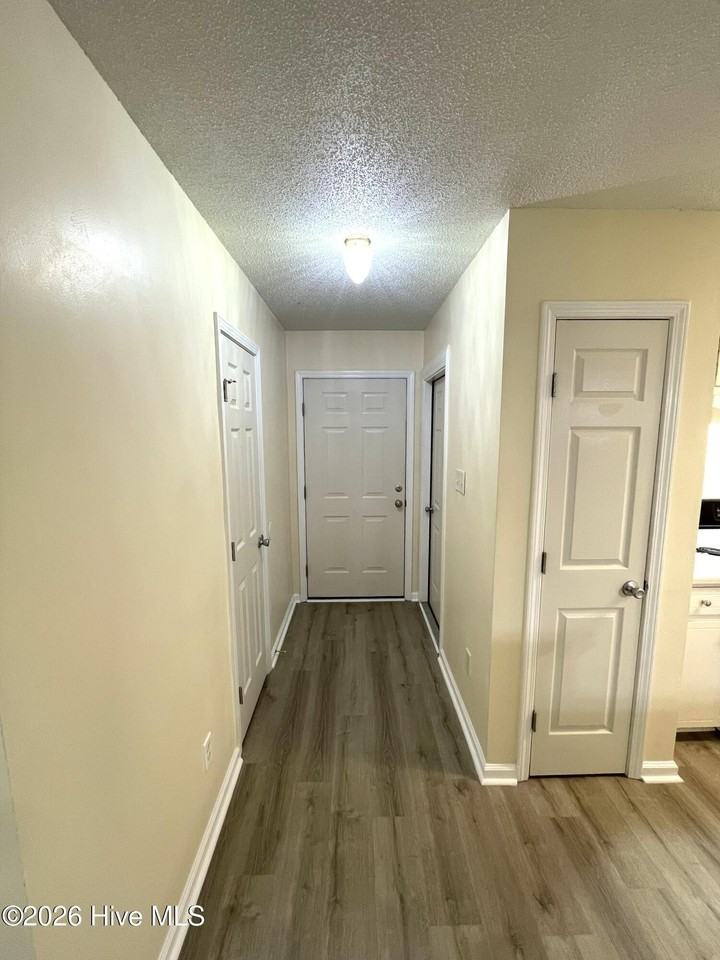 119 Jerrett Ln - Photo 5 of 23