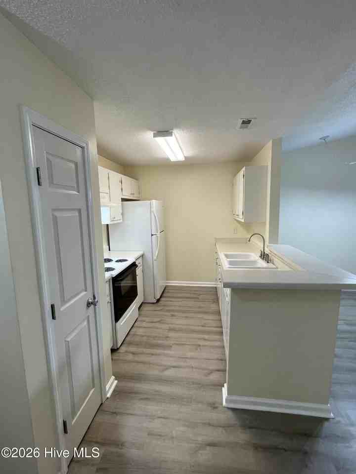 119 Jerrett Ln - Photo 6 of 23