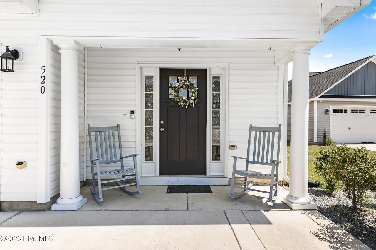 520 Black Pearl Cir - Photo 4 of 39