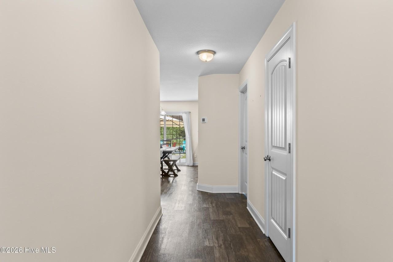 520 Black Pearl Cir - Photo 5 of 39