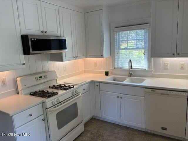 1407 Rhem Ave - Photo 3 of 8