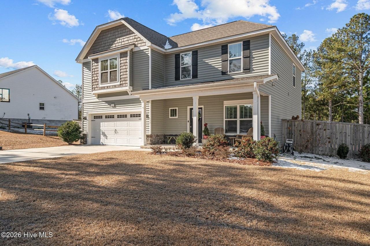 451 Gretchen Rd - Photo 3 of 41