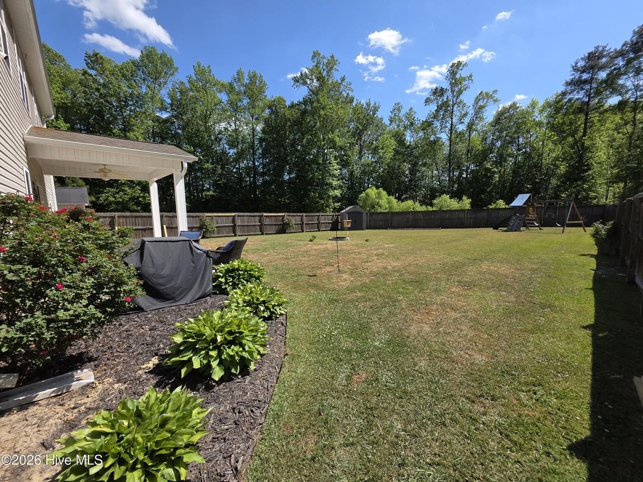 763 Radiant Dr - Photo 3 of 7