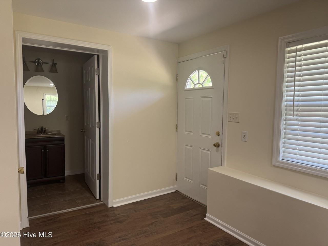 950 Perrytown Rd - Photo 6 of 21