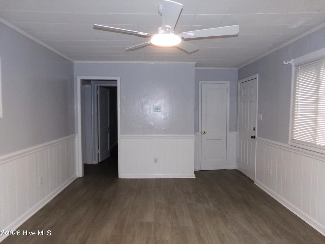 205 Miller Blvd - Photo 4 of 19