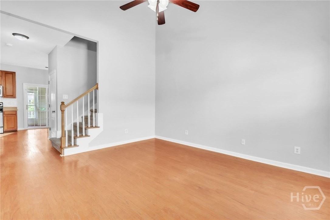 120 Cromer St - Photo 3 of 27